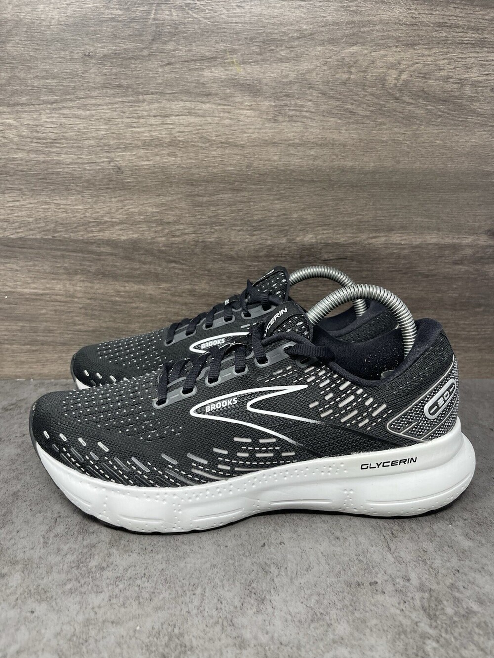 Brooks Glycerin 20 Womens Size 8.5 Black White Alloy Cushioned Running Shoes